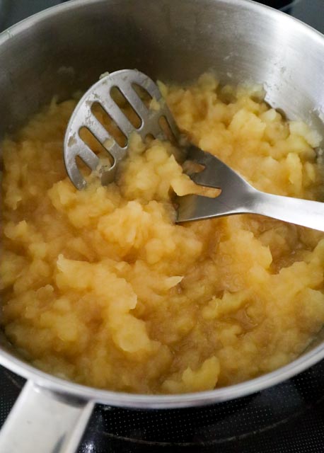 mashed homemade applesauce